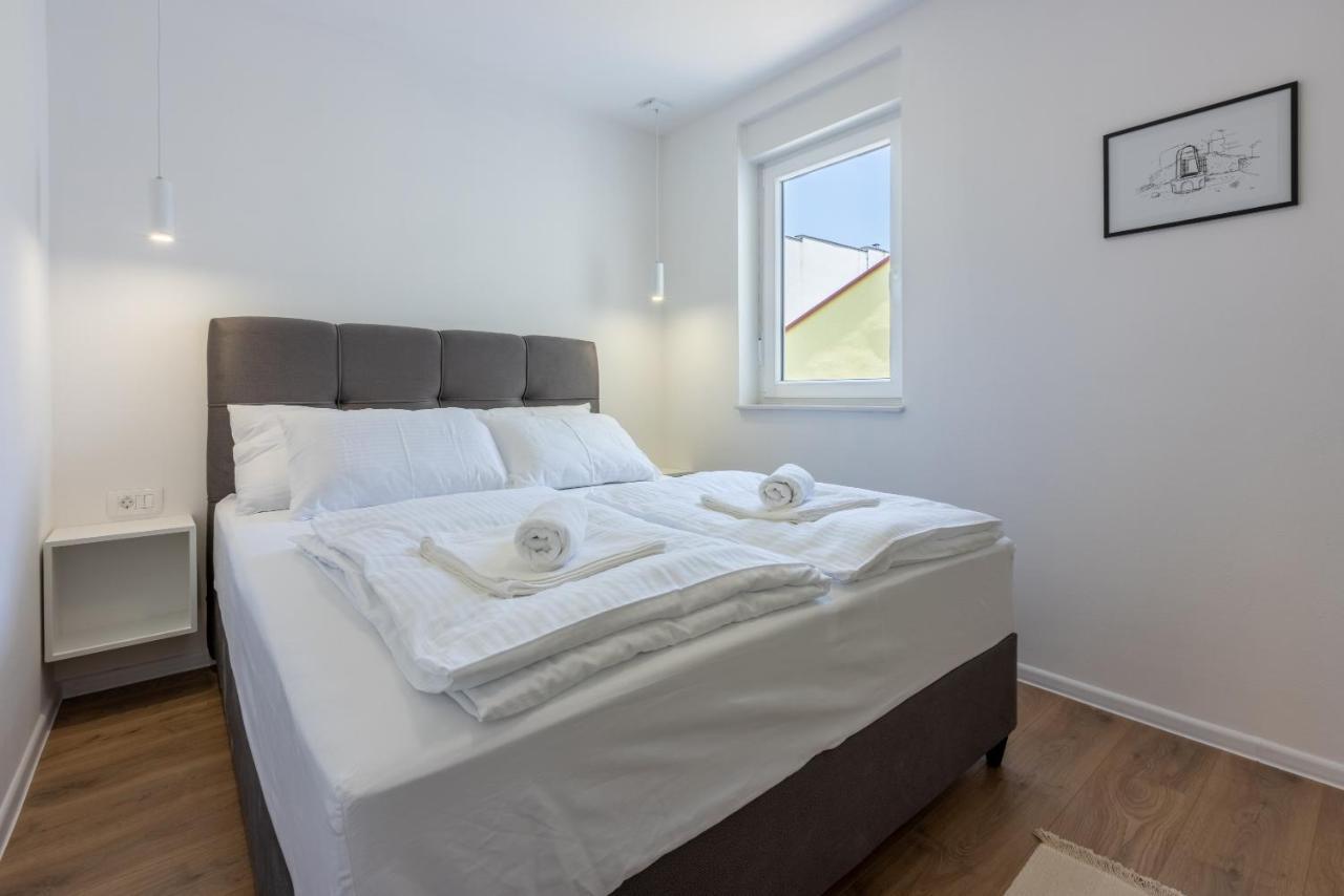 Luxury Apartments Lovorka 3 & 4***/**** Selce Exterior foto