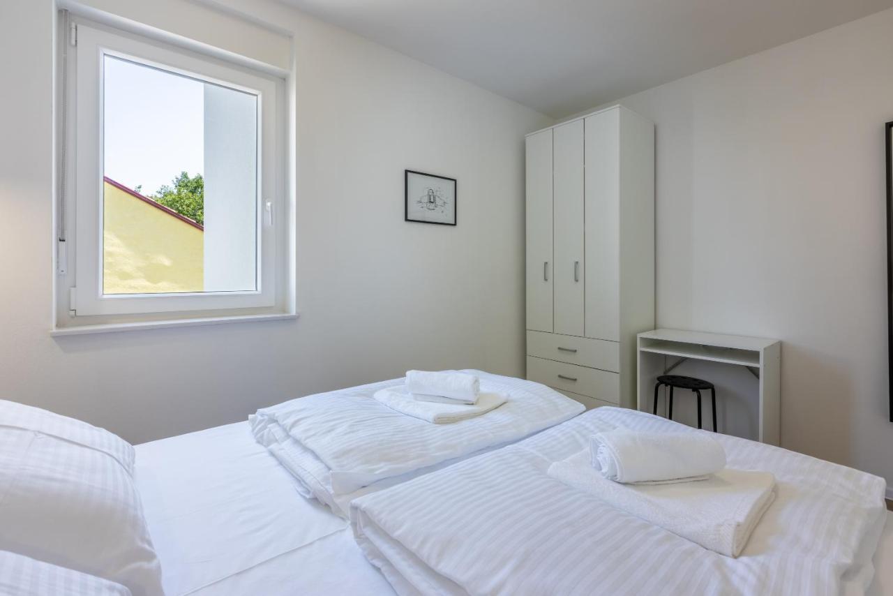 Luxury Apartments Lovorka 3 & 4***/**** Selce Exterior foto